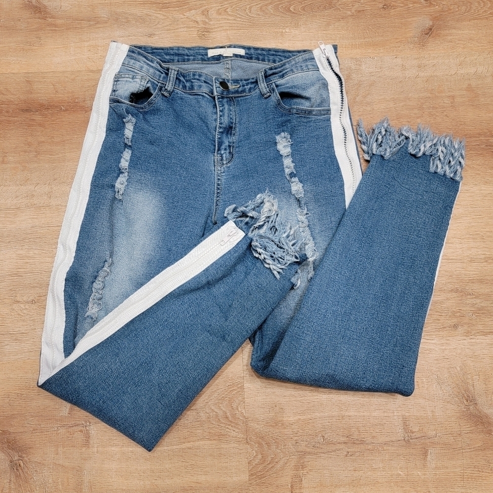 Hot & Delicious Jeans Size Large Stretch Waist